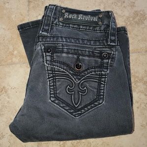 Rock revival Jean's 26